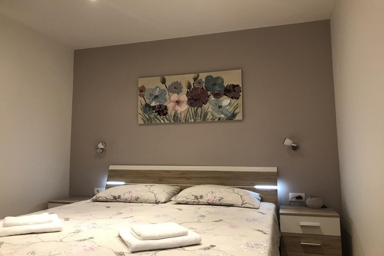 Apartments Villa Stivan Solin Exterior photo